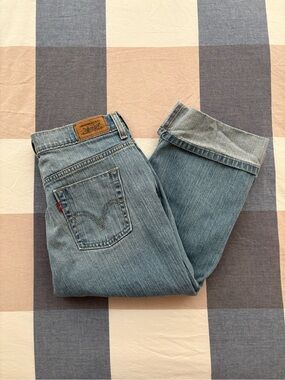 Levi's 515 Capri Jeans Light Wash Size 6